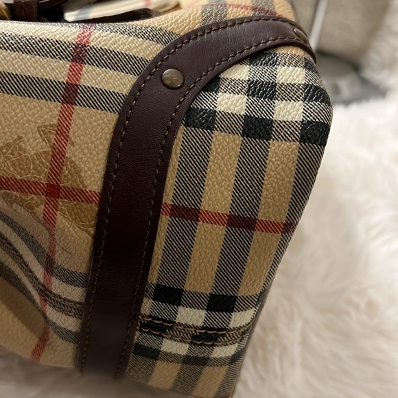 Authentic Burberry Haymarket Check Canvas Buckle Handbag Brown - Picture 17 of 17